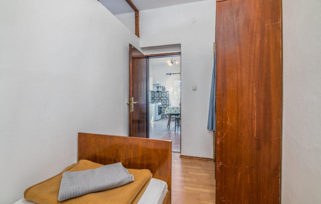 Apartmani Mile Krk Town Buitenkant foto